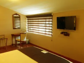 Villa Emilia Hostal - Room