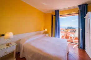Mendolia Beach Hotel - Chambre