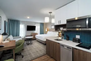 Staybridge Suites - Louisville - Expo Center by IHG - Quarto