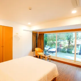 Bloom Boutique l Bandra - Room