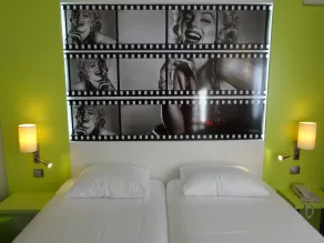Holiday Inn Garden Court Cannes Le Cannet - Chambre