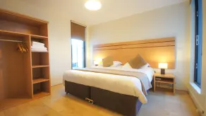 Crompton Court Apartments - Camera