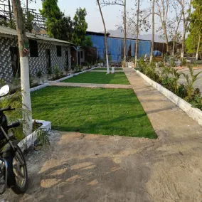 Hotel  Mumbai Garden Resort - Room