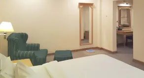 Tunjungan Hotel - Room