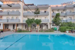 Marirena Hotel - Basseng