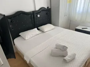 Merkez Pansiyon Sarımsaklı - Room