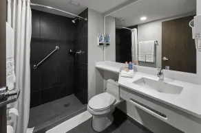 City Express by Marriott Monterrey Lindavista - Baño