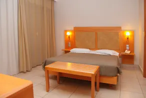 Saint Constantine Hotel - Chambre