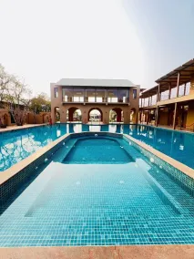 Nirva Club and Resort by Siara - Piscina