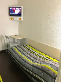 UNISOTEL ex hotelF1 Saint Brieuc - Room