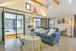 Lakeside Charm! Updated Home Near Mtn Creek Resort - Interiør