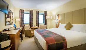 Royal Marine Hotel - Room