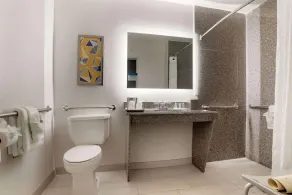 Comfort Inn & Suites New Orleans Airport North - Chambre