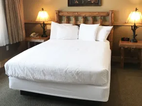 Superior Shores Resort - Room