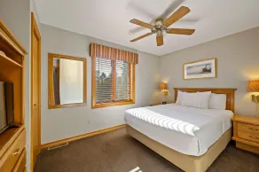 Evergreen Hill Condominiums - Rum