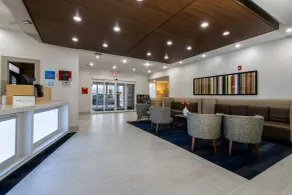 Holiday Inn Express Hotel & Suites Swansea by IHG - Réception
