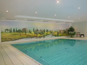 New Living Home Residenzhotel Hamburg - Piscine