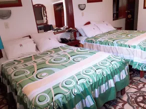 Hostal Santa Apolonia - Room
