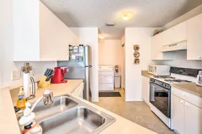 Sunny Home in The Villages w/ Lanai & Pool Access! - Innenbereich