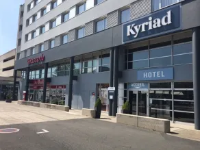 Hôtel Kyriad Tours - Saint Pierre des Corps - Gare - Vue de la chambre
