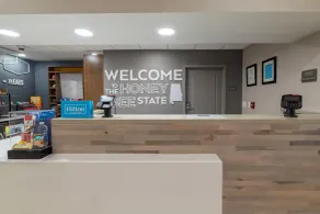 Hampton Inn & Suites Florence-Downtown - Réception