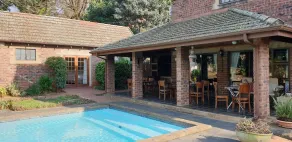 The Sleeping Bao B&B - Pool