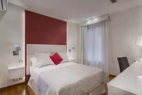 Shali Luxury Suite Spagna - Zimmer
