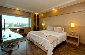 Majestic Palace Hotel - Room