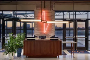 The Central Station Memphis, Curio Collection by Hilton - Recepción