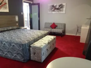 Cattlemans Country Motor Inn & Serviced Apartments - Room