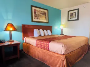 Claridge Inn - St. George - Rum