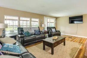 Lakefront Home w/ Hot Tub & Dock in Orlando! - Innenbereich