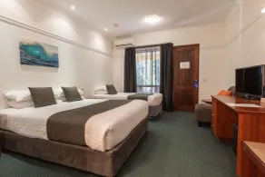 Grande Escape Resort - Room