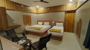 Hotel Govindh Heights - Room