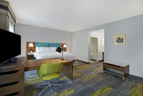 Hampton Inn & Suites Augusta West - Chambre
