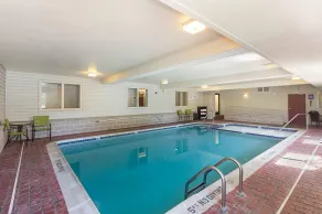 Sleep Inn & Suites Bay View Acme - Traverse City - Pool