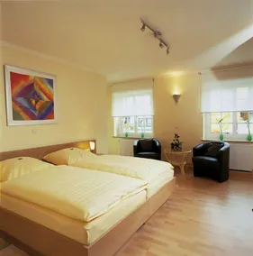 Hotel Veltrup klein privat herzlich - Room