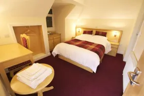Gateway Hotel - Room