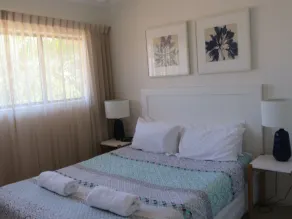 Sunseeker Holiday Apartments - Zimmer
