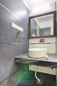 OYO 852 Kings 10 - Bathroom