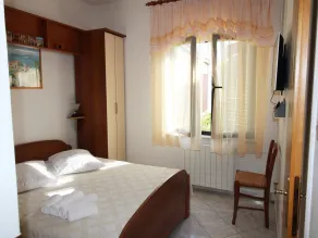 Nice, bekväm lägenhet för 5 personer i Pula (Đakušic) - Rum