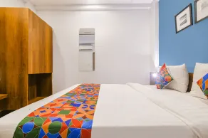 FabHotel Hello Homz - Rum