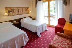 Hotel Ferrari - Habitación