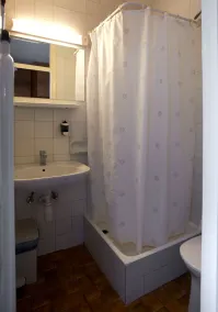 Komfort Hotel Platan - Badezimmer