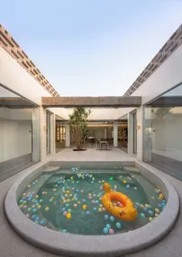 Huan Qiu Li She La Venta Inn - Pool