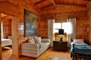 Anna Beulah Farm - Room