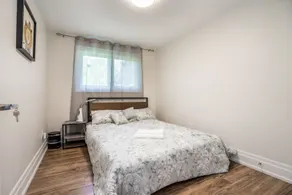 Entire Bungalow 5 Bedrooms - Zimmer