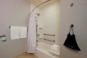 Courtyard by Marriott Victoria - Salle de bain