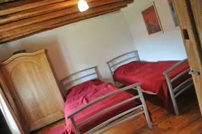 Oneux - Habitación