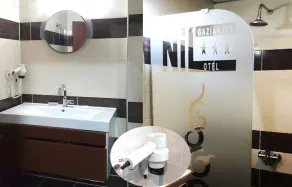 Nil Hotel - Bathroom